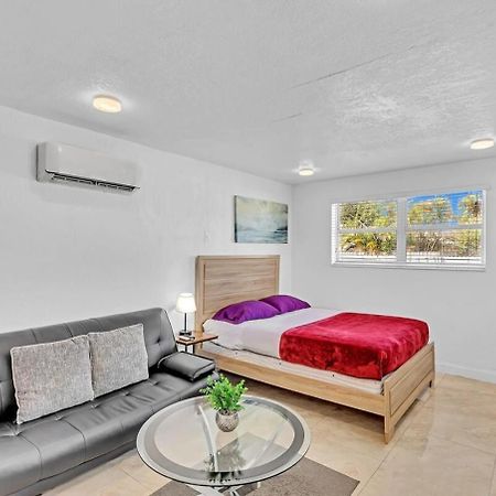 Hollywood Vacation Mins To Beach & Hard Rock #193 Apartment Bagian luar foto