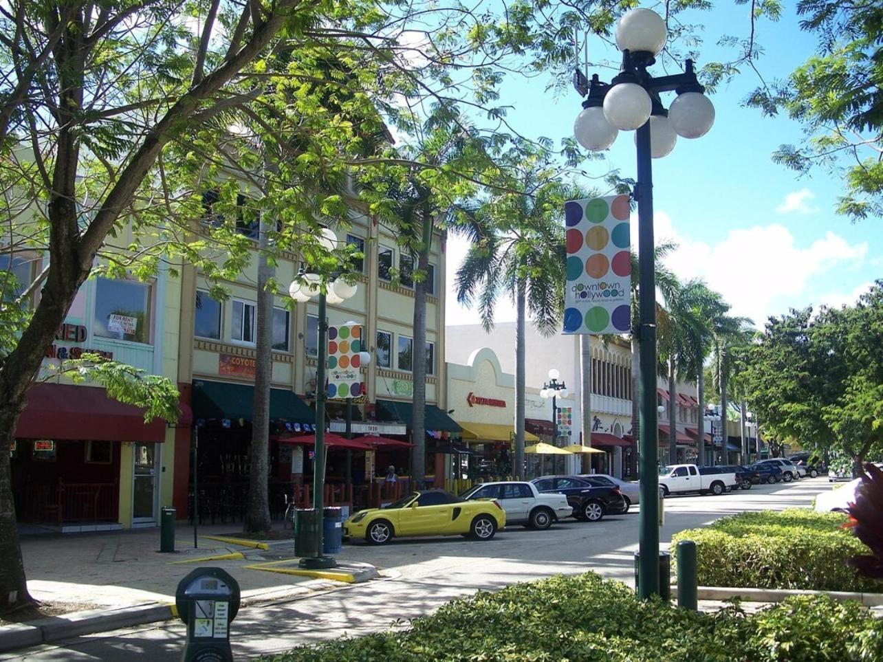 Hollywood Vacation Mins To Beach & Hard Rock #193 Apartment Bagian luar foto
