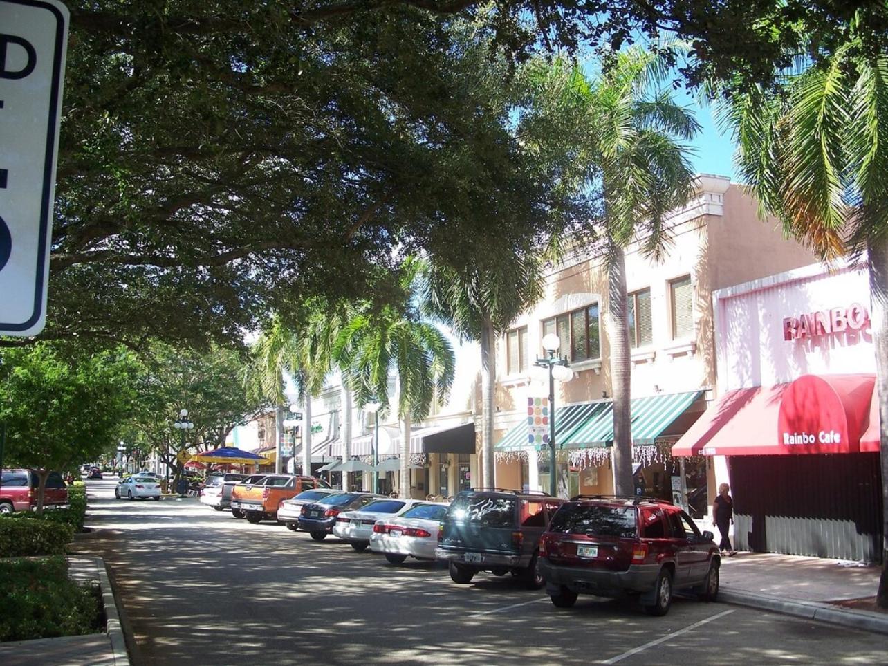 Hollywood Vacation Mins To Beach & Hard Rock #193 Apartment Bagian luar foto