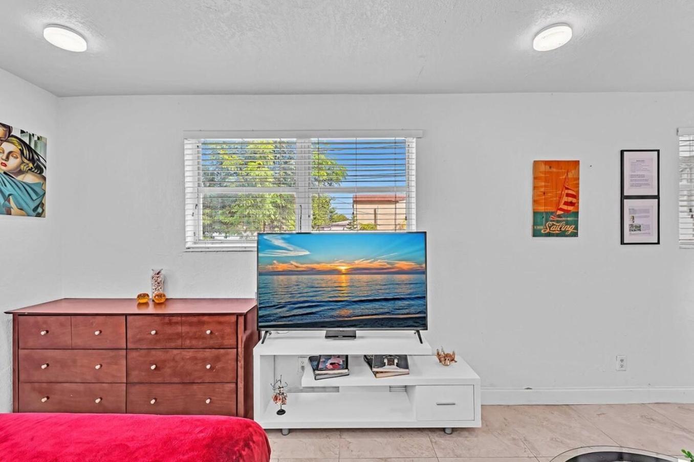 Hollywood Vacation Mins To Beach & Hard Rock #193 Apartment Bagian luar foto